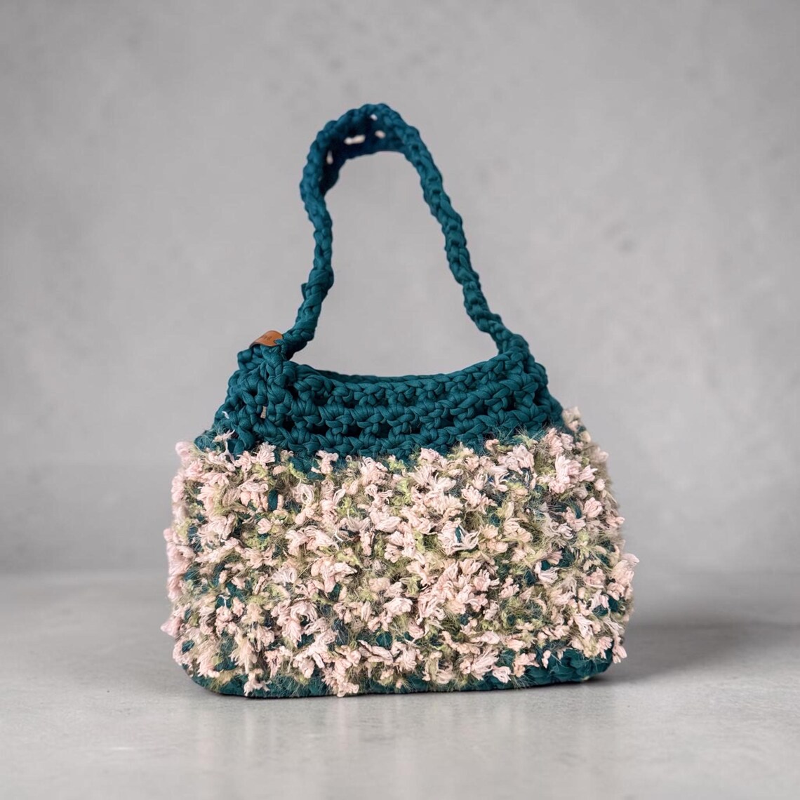 Handmade crochet flower mesh shoulder bag
