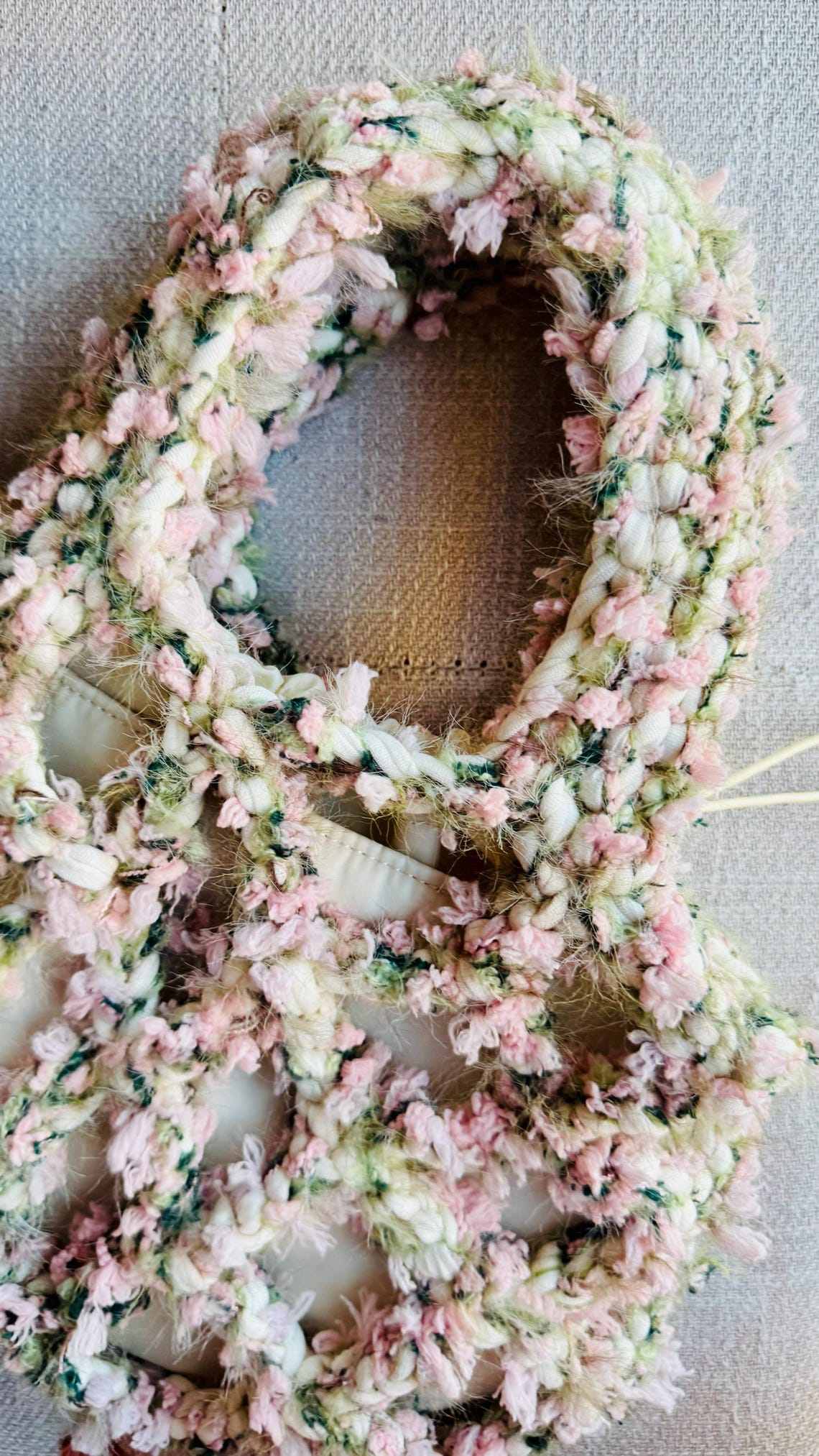 Garden Rose Net Bag, detail view